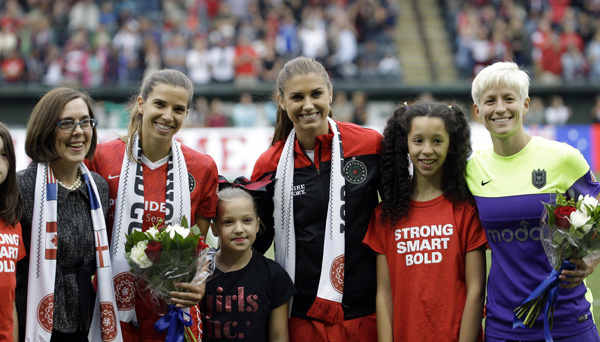 nwsl tobin heath alex morgan megan rapinoe